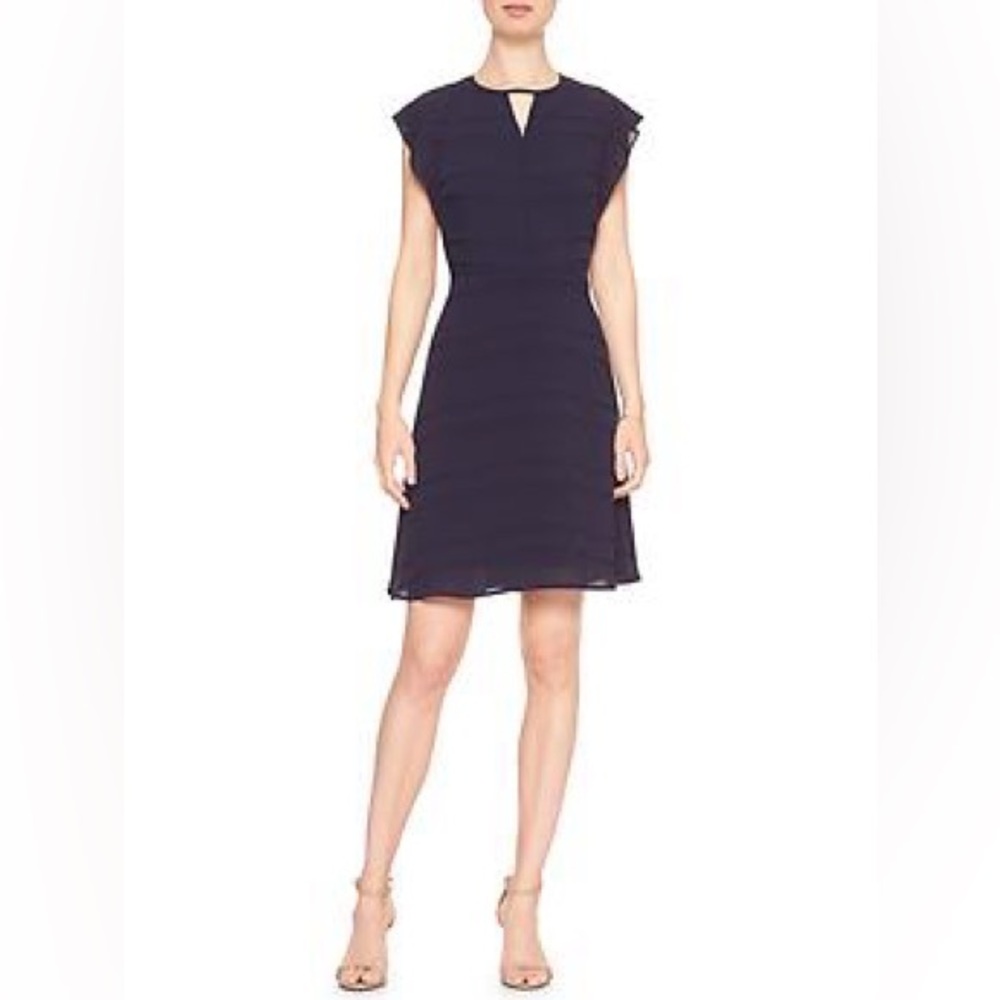 NWT Banana Republic Textured Flutter Sleeve Fit And Flare Dress Size 6 Blue